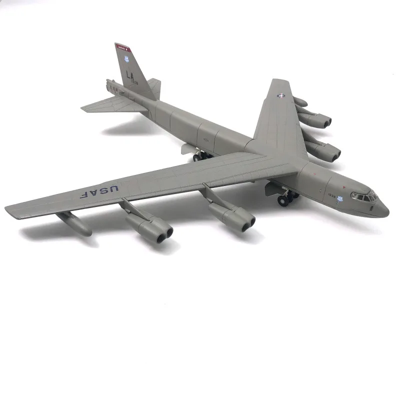 1/200 Scale B-52 Bomber Model for Display 5 1/200 Scale B-52 Bomber Model for Display - Image 5