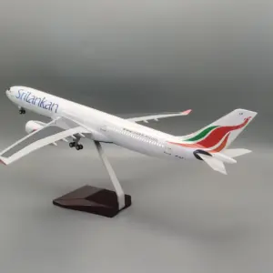 Airbus A330 Sri Lankan Airlines Model 1:135 Scale 9 S0693804d659e4730816f800085df4779b
