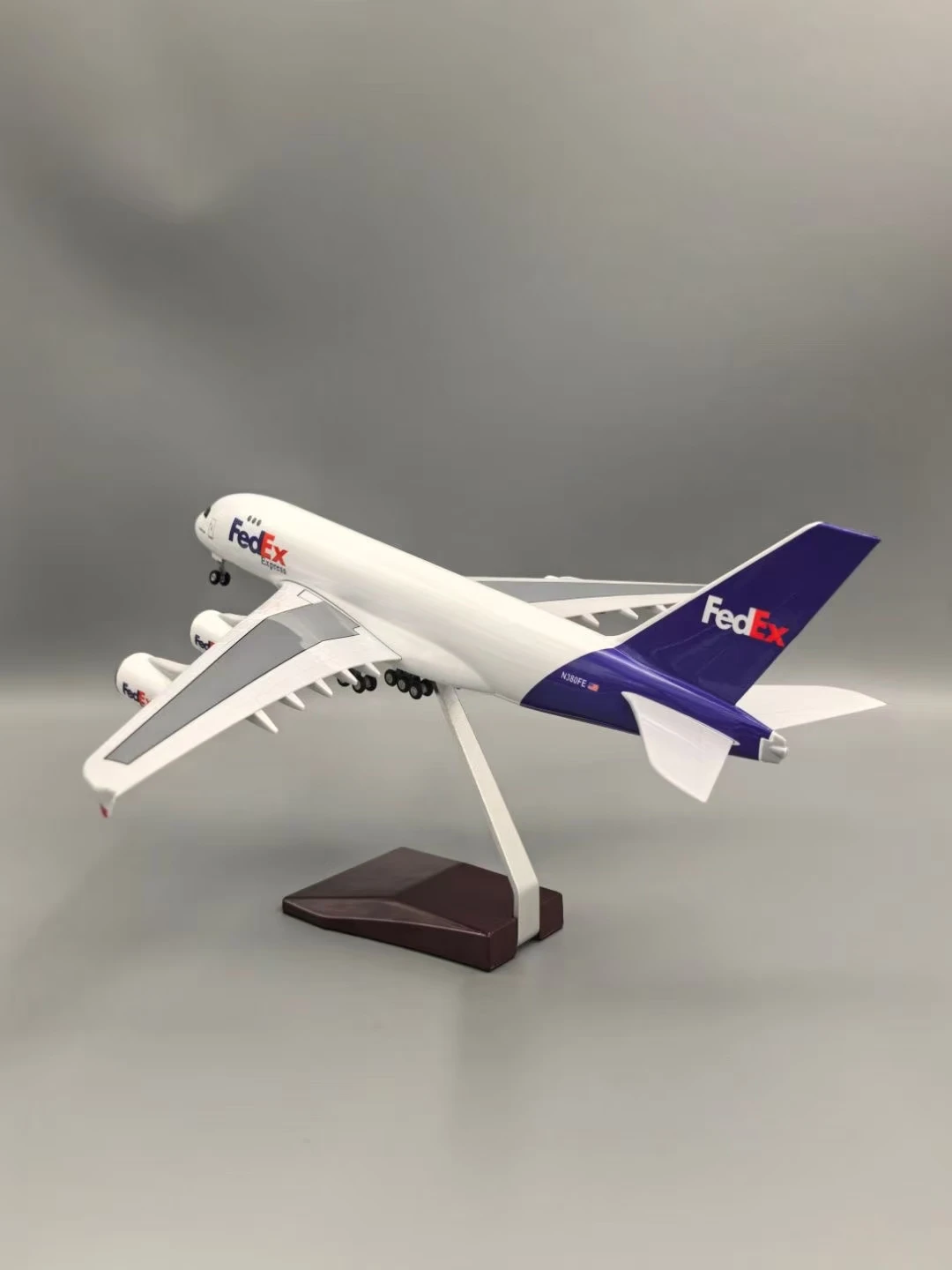FedEx Airbus A380 Scale Model for Display 3 FedEx Airbus A380 Scale Model for Display - Image 3