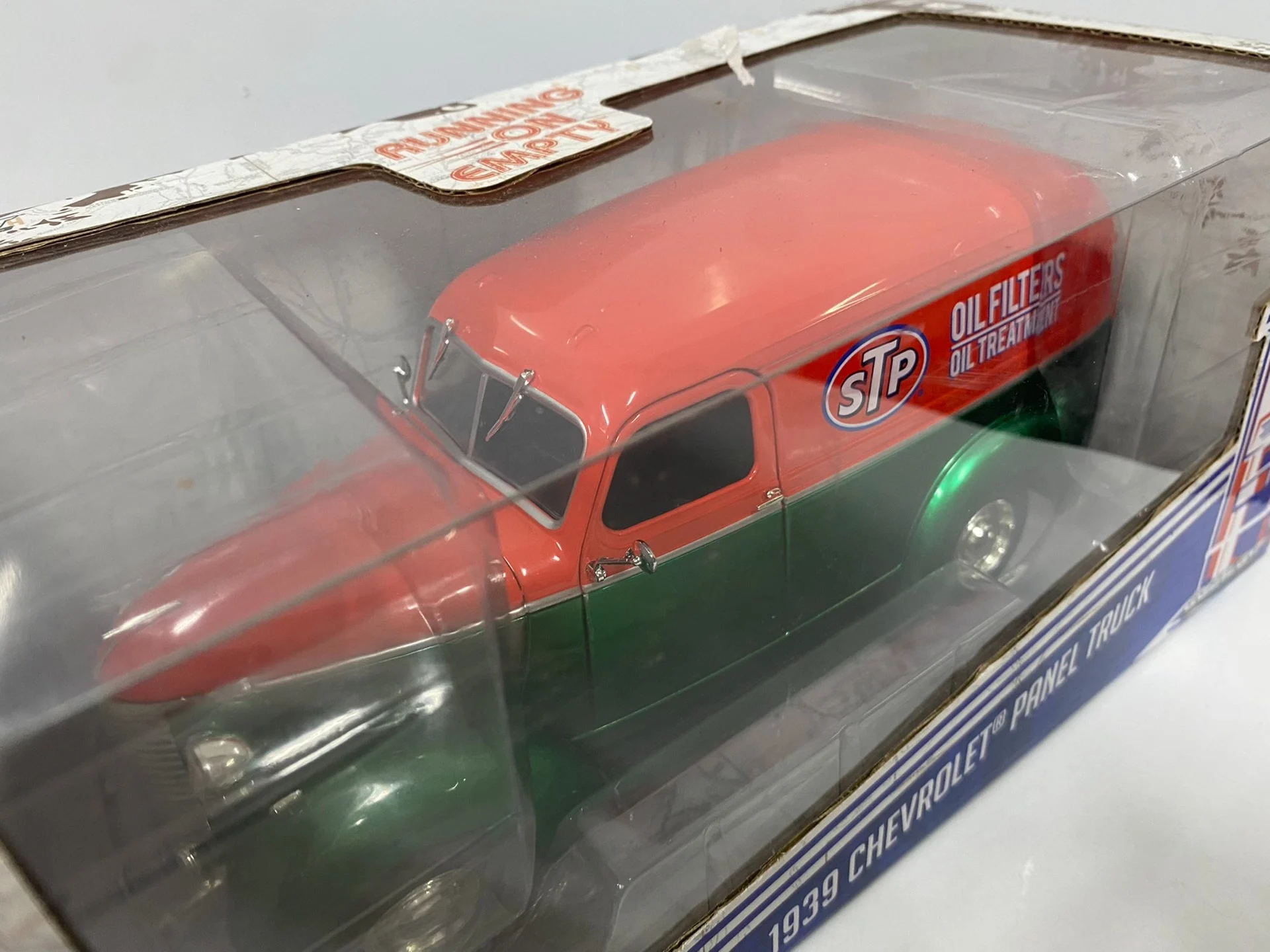 Vintage Chevrolet 1939 Diecast Model for Collectors 3 Vintage Chevrolet 1939 Diecast Model for Collectors - Image 3