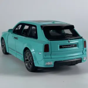 1/32 Black Rolls Royce Cullinan Model 15 S073eb95a4bde4c71be23e9a49ba7a9feA