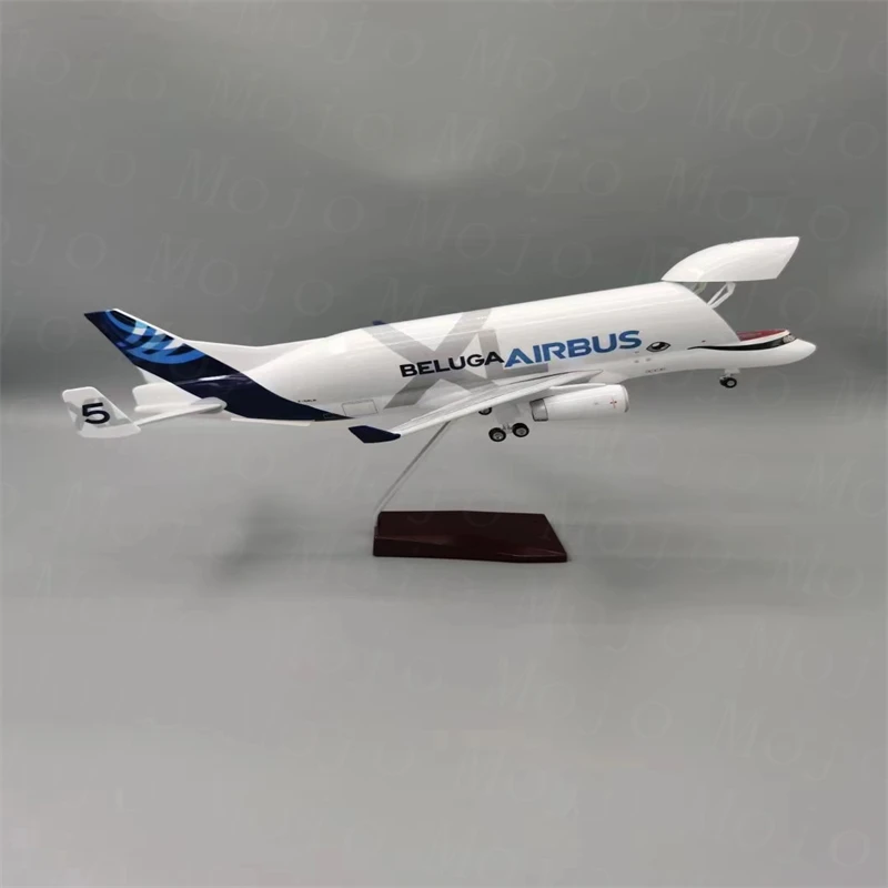 Airbus A330-600ST Beluga Miniature Model 1/150 4 Airbus A330-600ST Beluga Miniature Model 1/150 - Image 4
