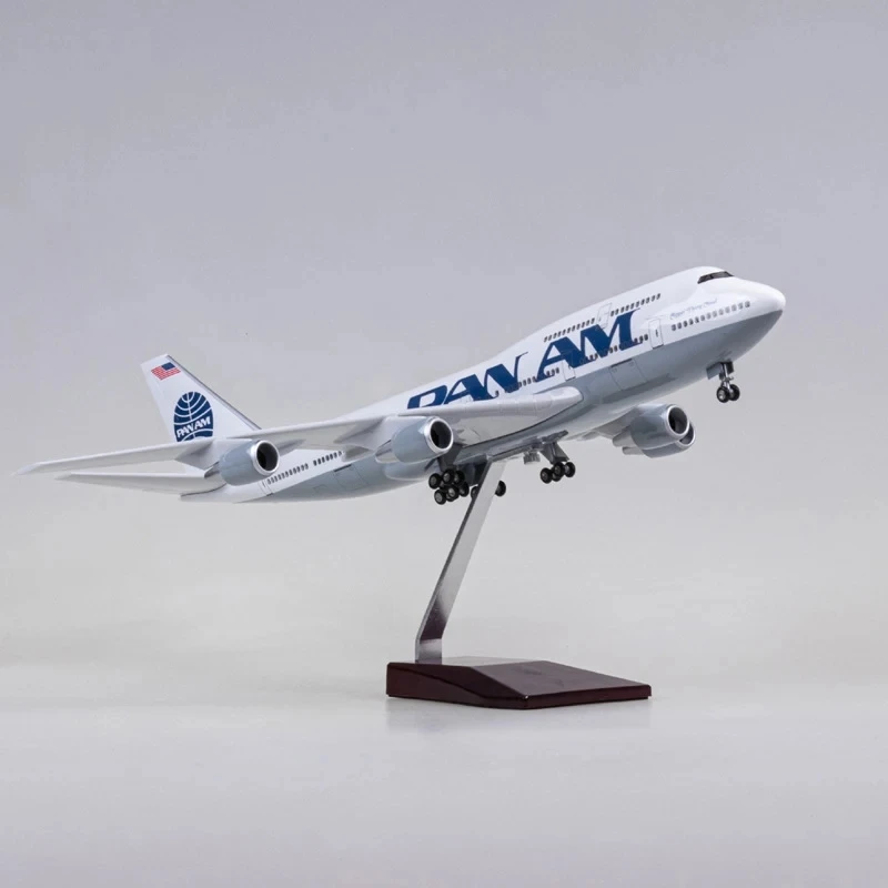 47CM Boeing 747 PAN AM Collectible Model 3 47CM Boeing 747 PAN AM Collectible Model - Image 3