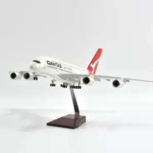 Qantas Airbus A380 1/160 Scale Model 8 S07f63be7b2694052870e1aaf11847218j