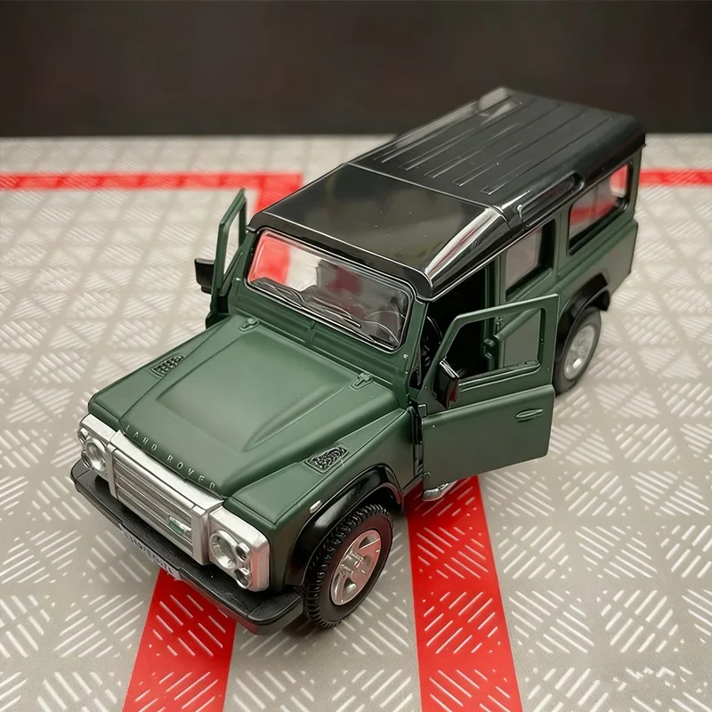 Land Rover Defender 1/36 Diecast Model Black 4 Land Rover Defender 1/36 Diecast Model Black - Image 4