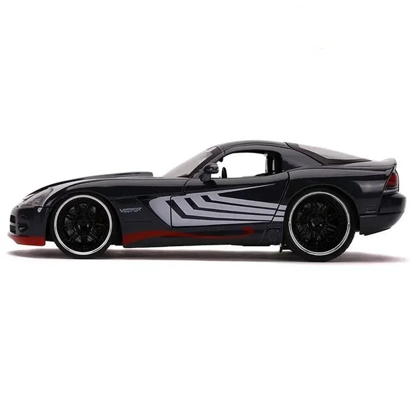 1:24 Scale Viper SRT10 Diecast Model 4 1:24 Scale Viper SRT10 Diecast Model - Image 4