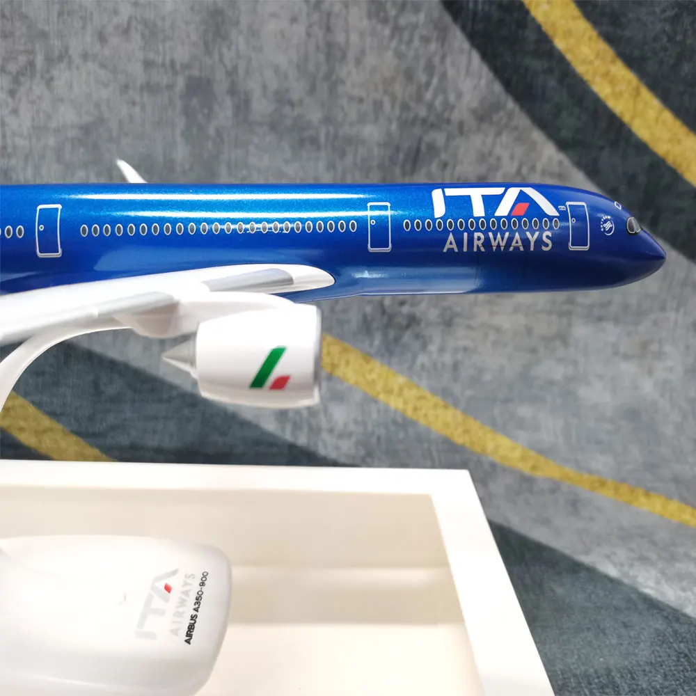 1/200 Italy A350-900 Aircraft Model 6 1/200 Italy A350-900 Aircraft Model - Image 6