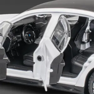 BMW 5 Series 530/530Li Coupe Diecast Model 1:24 12 S0a18784c771247eeb5c550f83cebfbbcO