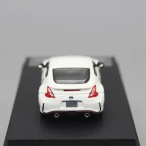 Nissan Fairlady Z 370Z 1:64 Die-Cast Model 15 S0b40474122b847a595067d70d8d66282K