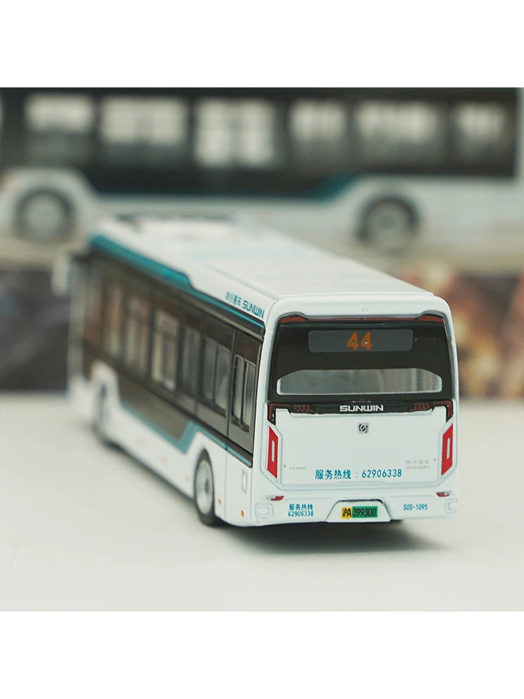 1:120 Shanghai Bus Alloy Model for Collectors 4 1:120 Shanghai Bus Alloy Model for Collectors - Image 4