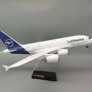 Lufthansa Airbus A380 Model 1:160 Scale 10 S0c44c6663052449587286306f983cc9d3