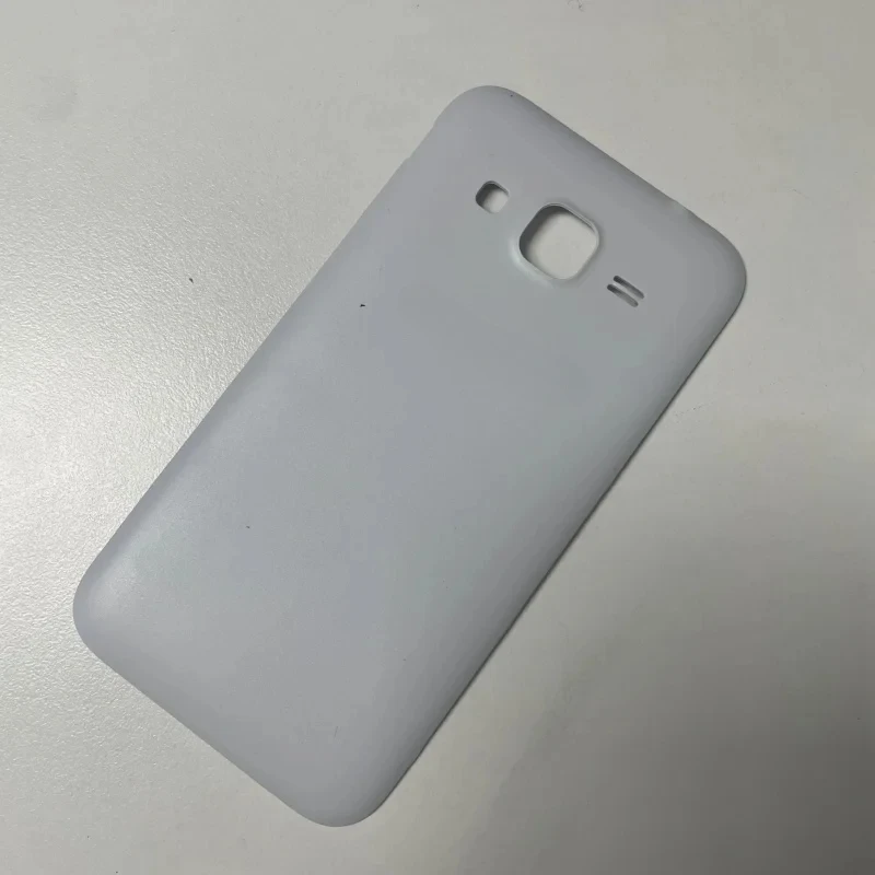 Samsung Galaxy G360 White and Black Rear Cover 4 Samsung Galaxy G360 White and Black Rear Cover - Image 4