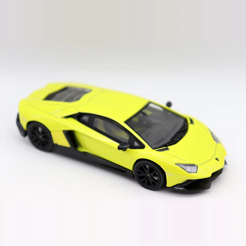 Lamborghini Aventador LP720-4 50° Scale Model 5 Lamborghini Aventador LP720-4 50° Scale Model - Image 5