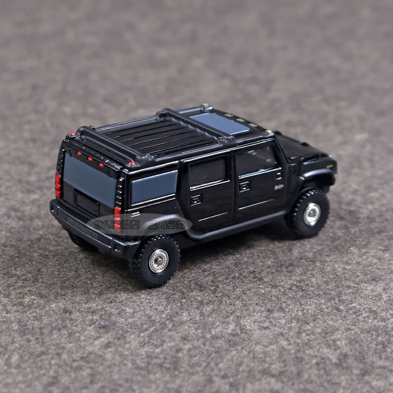 Black Hummer H2 Diecast Model by TOMY 4 Black Hummer H2 Diecast Model by TOMY - Image 4