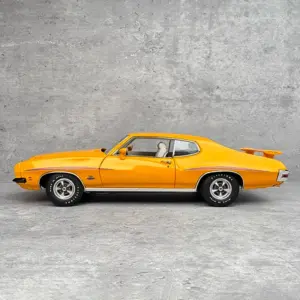 1971 GTO Judge Model Diecast 1:18 Yellow 8 S0e89cff38e2a4779a9941bad7c88feeeh