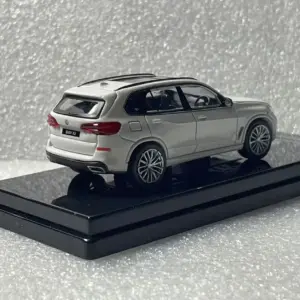 Dark Blue BMW X5 G05 1/64 Scale Die-Cast Model 12 S0f0772e0fd884593ab76ae7463617f2aR