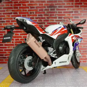 S0f2b44b025b244b19b78c956d643dbadh