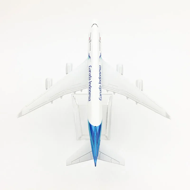 Garuda Indonesia Boeing 747 Diecast Model 1:400 2 Garuda Indonesia Boeing 747 Diecast Model 1:400 - Image 2