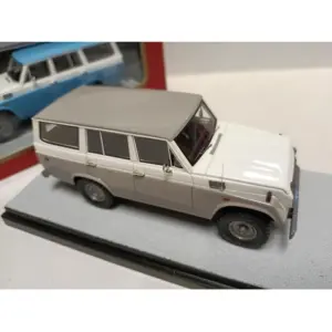 Vintage Land Curier FJ55 Resin Model 1/43 Scale 13 S0fd80f2d614f4eddbc9dd5323a9986c5D