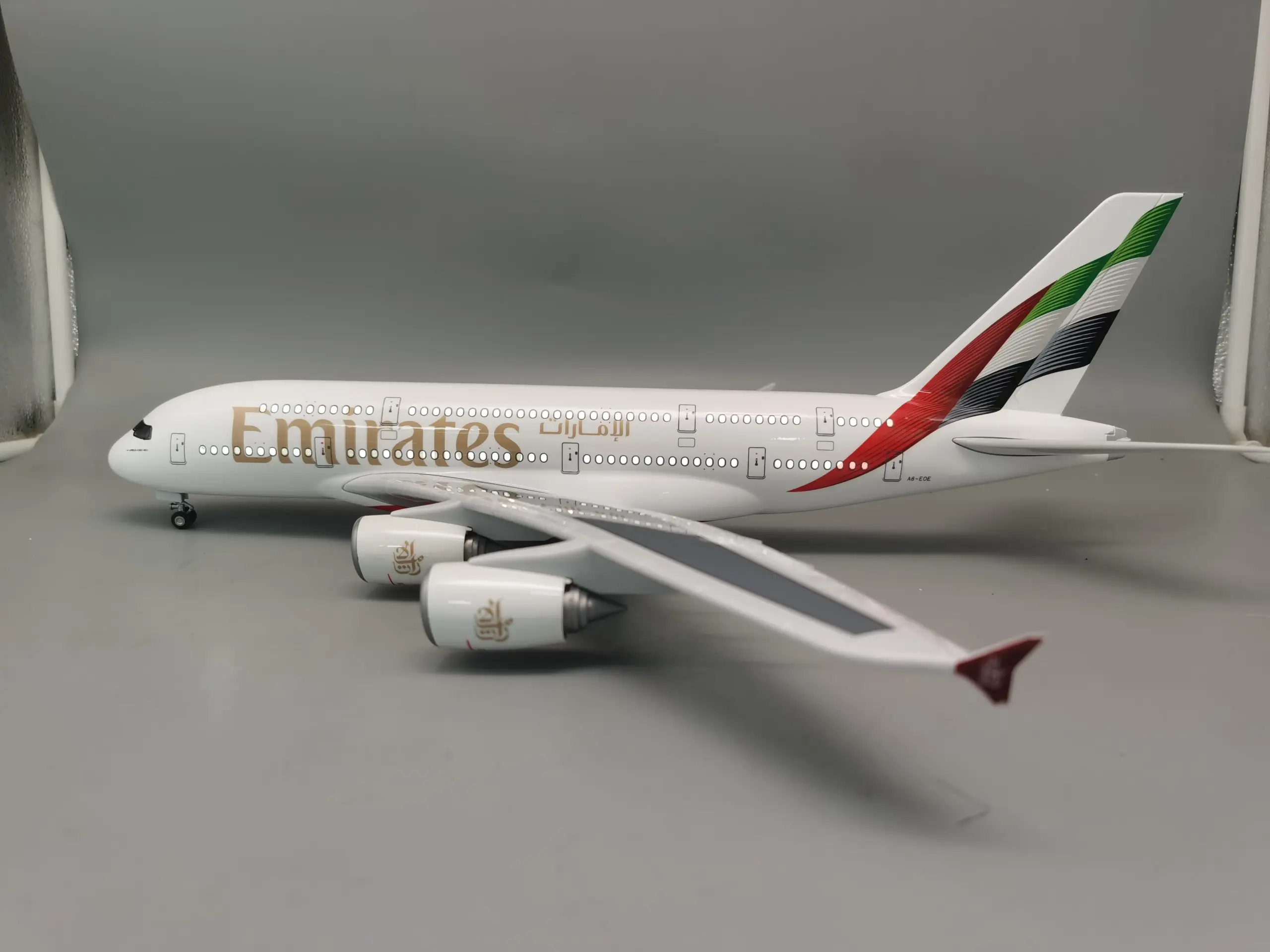 Emirates A380 Model Aircraft Replica 5 Emirates A380 Model Aircraft Replica - Image 5