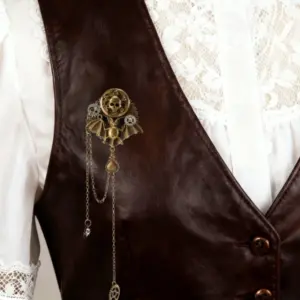 Steampunk Skeleton Bat Brooch for Gothic Style 10 S10f9b507aabe49418f24f360375c1b35C