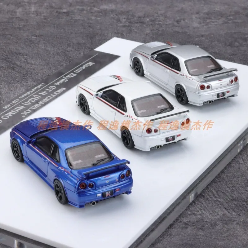 Takara Tomy Nissan Skyline GTR R34 Model Set 4 Takara Tomy Nissan Skyline GTR R34 Model Set - Image 4