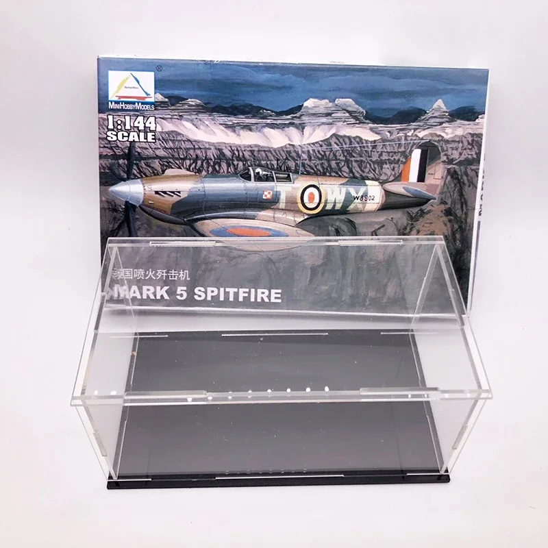 1/144 British Hurricane Fighter Model 4 1/144 British Hurricane Fighter Model - Image 4