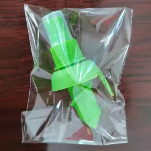 Bright Green Citrus Juicer with Spray Function 15 S11e4219c7f85493095239f5465433242d