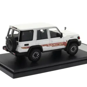 Toyota Land Cruiser 2023 1/43 Scale Diecast Model 11 S12f42520ef58456980787f1c530bcfe3f