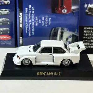 1:64 Scale Diecast BMW 320i Group 5 Rally Car 11 S144a315dbca8416eae8827ee8b467f37y