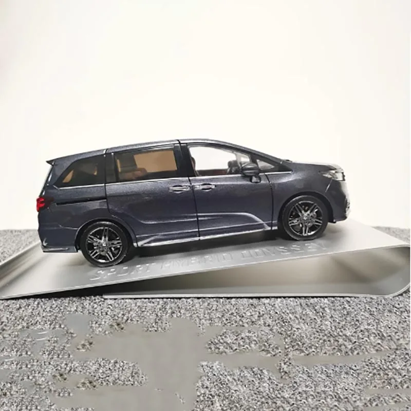 1:18 Scale Odyssey Hybrid 2022 Diecast Model 5 1:18 Scale Odyssey Hybrid 2022 Diecast Model - Image 5