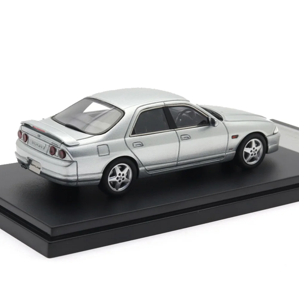 Black Nissan Skyline 1996 Model Collectible 4 Black Nissan Skyline 1996 Model Collectible - Image 4