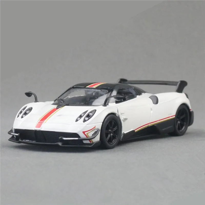 Pagani Huayra BC 1:38 Diecast Model in White 8 Pagani Huayra BC 1:38 Diecast Model in White - Image 8