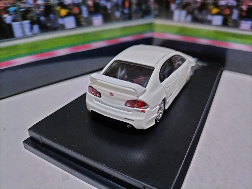 Honda Civic Mugen FD2 1:64 Diecast Model 2 Honda Civic Mugen FD2 1:64 Diecast Model - Image 2
