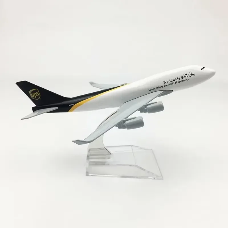 UPS Boeing 747 Model Replica 16cm Collectible 5 UPS Boeing 747 Model Replica 16cm Collectible - Image 5