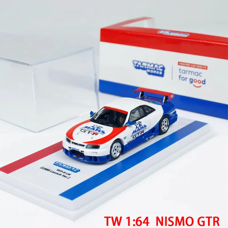 NISMO GTR LM 1:64 Diecast Model Car 1 NISMO GTR LM 1:64 Diecast Model Car