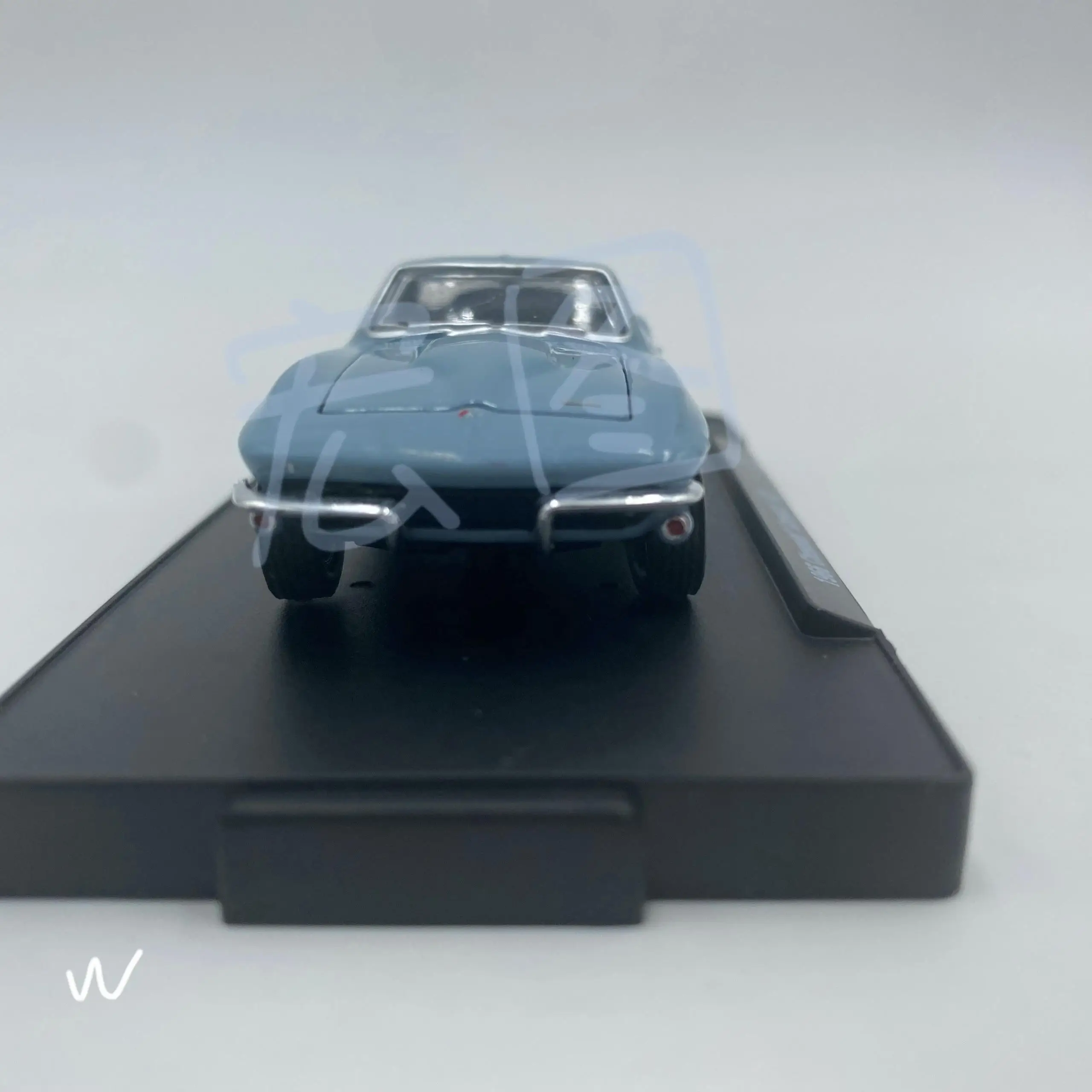 Vintage 1966 Chevrolet Corvette 427 Diecast Model 4 Vintage 1966 Chevrolet Corvette 427 Diecast Model - Image 4