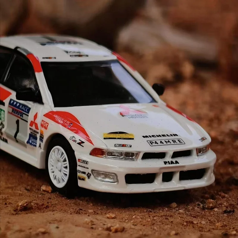 1:64 Scale Mitsubishi Galant VR-4 Diecast Model 5 1:64 Scale Mitsubishi Galant VR-4 Diecast Model - Image 5