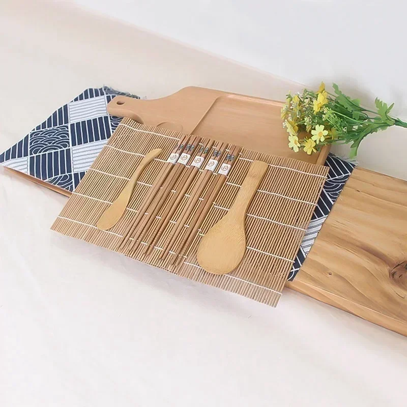 Eco-Friendly Bamboo Sushi Tools Set for Home 6 Eco-Friendly Bamboo Sushi Tools Set for Home - Image 6