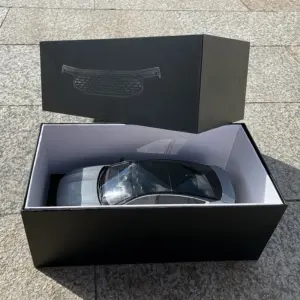 S1b40eb3b53b248f4bec899019bdf59508