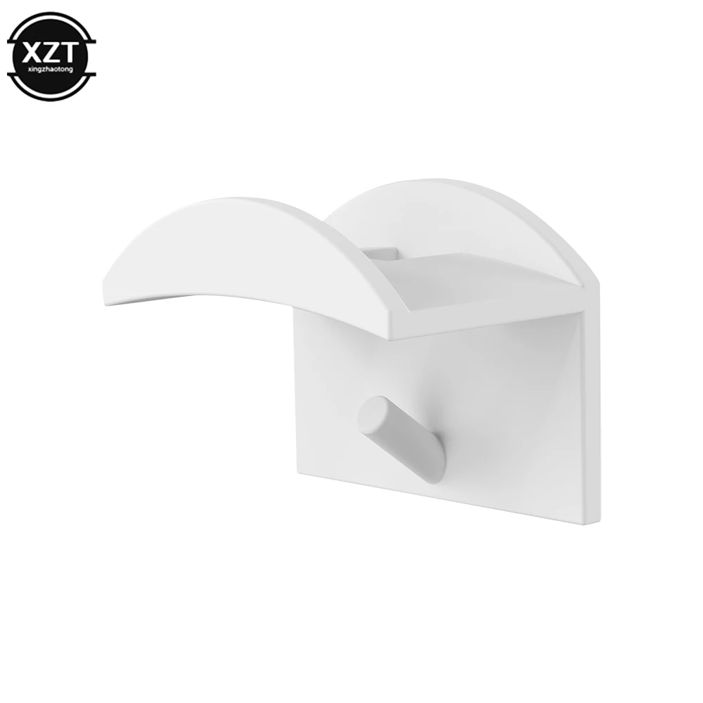 Minimalist Wall-Mounted Hat Holder Set 5 Minimalist Wall-Mounted Hat Holder Set - Image 5