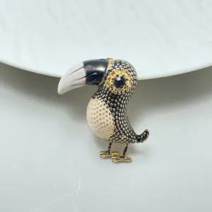 Zinc Alloy Cormorant Brooch MS315 Series 11 S1b75fc9fbd664a289d6e9180ea3a5a45J