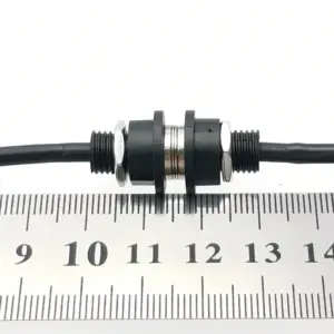 Magnetic Power Connector for 12V/24V Systems 7 S1bb9b883bbd34aa78ce472fc78a955668