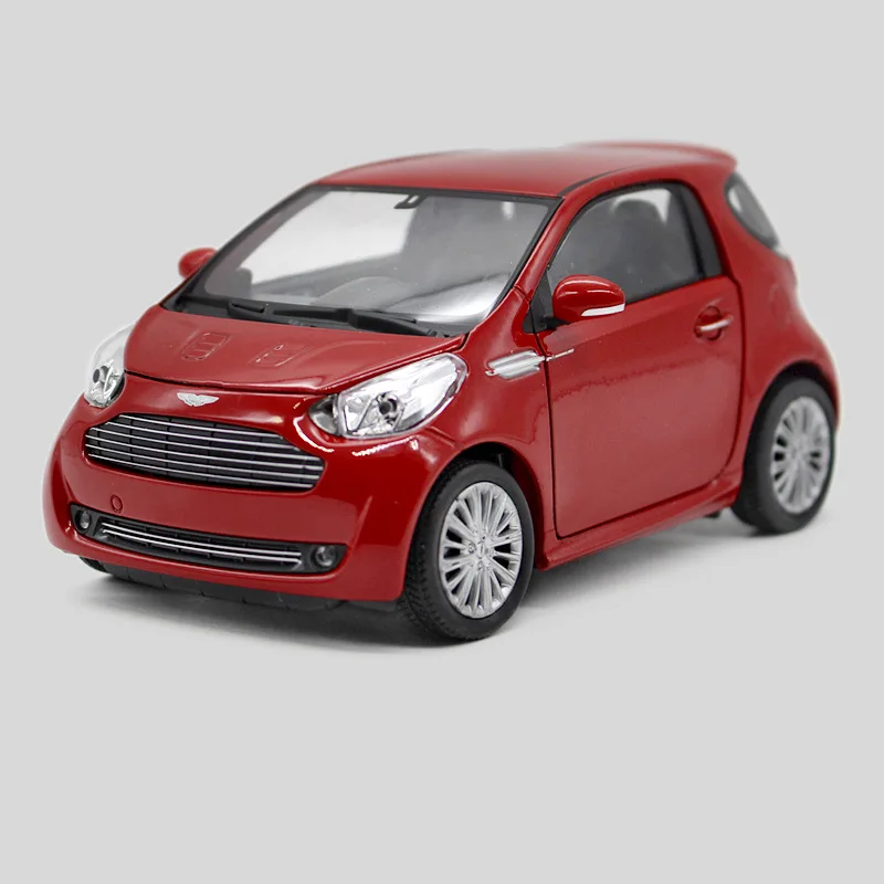 Welly 1:24 Alloy Classic Car Model in Red or White 5 Welly 1:24 Alloy Classic Car Model in Red or White - Image 5