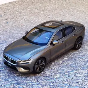 Volvo S60 1:18 Scale Diecast Model 18 S1cfeddf54f6947c8bd2e38ad1e53b2baH