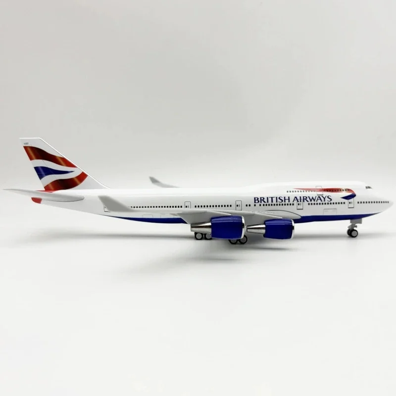British Airways B747 1/250 Resin Model Display 6 British Airways B747 1/250 Resin Model Display - Image 6