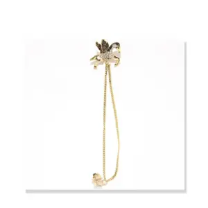 Rhinestone Pegasus Chain Brooch for Stylish Accent