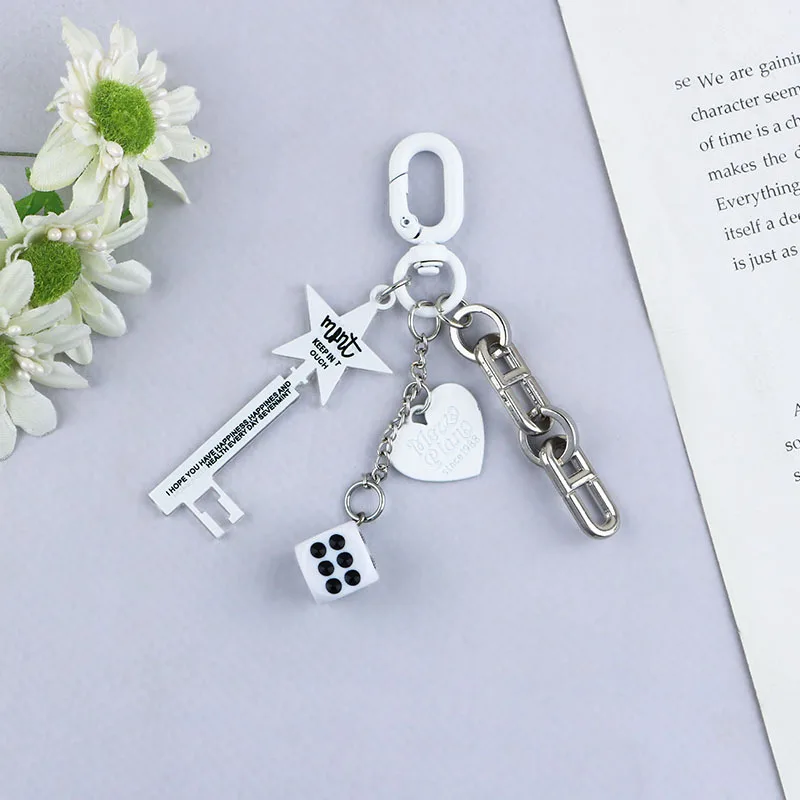 Colorful Zinc Alloy Keychains for Bags and Keys 7 Colorful Zinc Alloy Keychains for Bags and Keys - Image 7