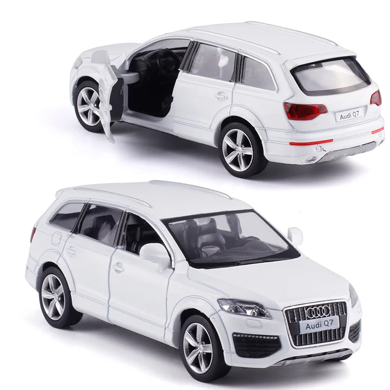 White 1:36 Q7 SUV Diecast Model 8 White 1:36 Q7 SUV Diecast Model - Image 8