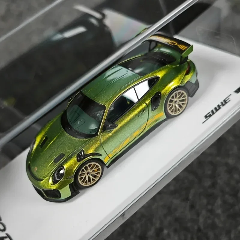 Premium 1/64 Scale Porsche Diecast Model 9 Premium 1/64 Scale Porsche Diecast Model - Image 9